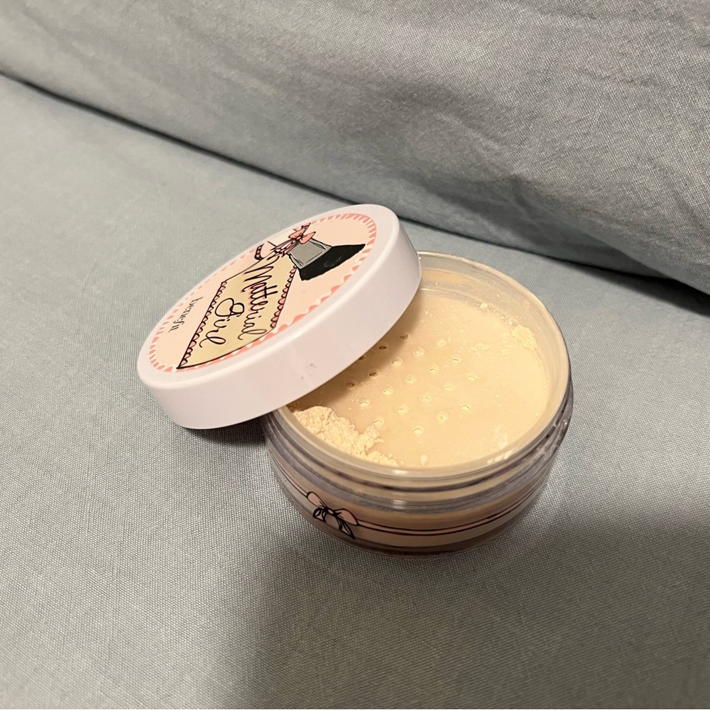BENEFIT DOMESTIC - LOOSE POWDER